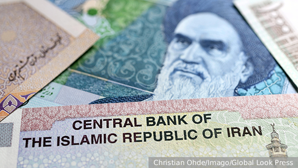 Власти Петербурга открыли для бесплатного посещения два музея