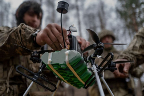 Россиянин ранен при атаке украинского дрона на автомобиль