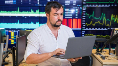 Вакансия на жертву: на какую работу приглашают аферисты в сети