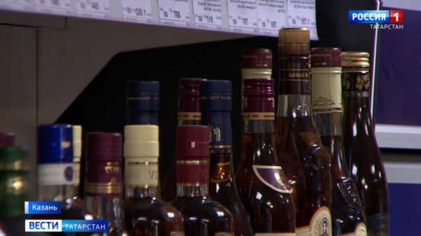 В Татарстане за неделю зафиксировали восемь случаев отравления алкоголем