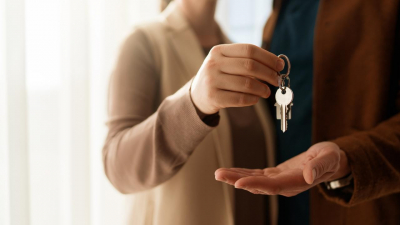 Покупка такого жилья может обернуться миллионными кредитами бывшего хозяина