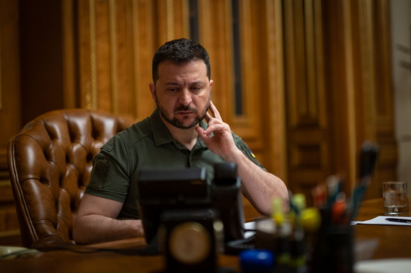 Захарова: Украина больна синдромом Зеленского