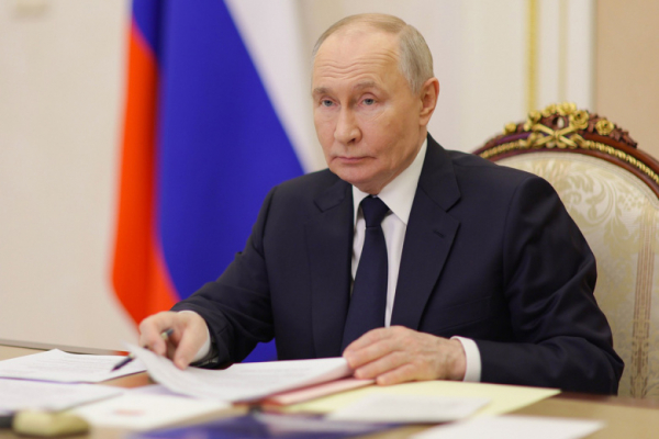 Путин подписал закон об извещении россиян об их розыске