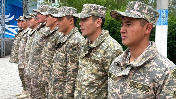 Военнослужащих из города Конаев проводили в СКО