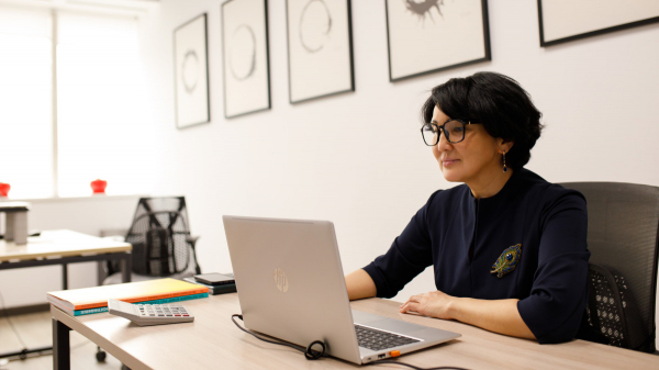 Почему сложно найти казахстанца без кредита: экспертное мнение