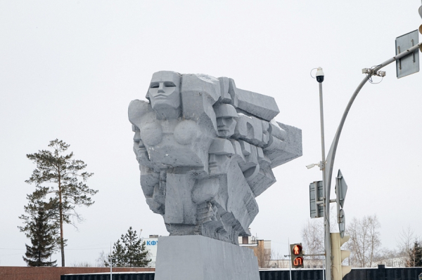 Почта России выпустила к 400-летию Челнов марку с памятником &laquo;Родина-мать&raquo;