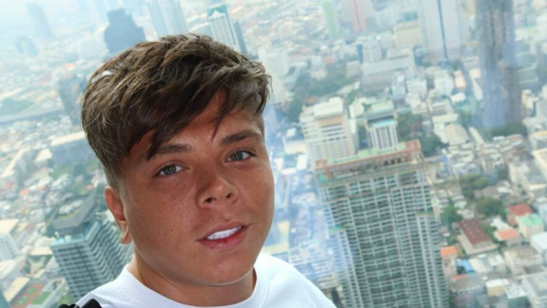 "Верхние частоты вообще не слышу": Элвин Грей рассказал о том, что слышит только на 60% 11/02/2026 &ndash; Новости