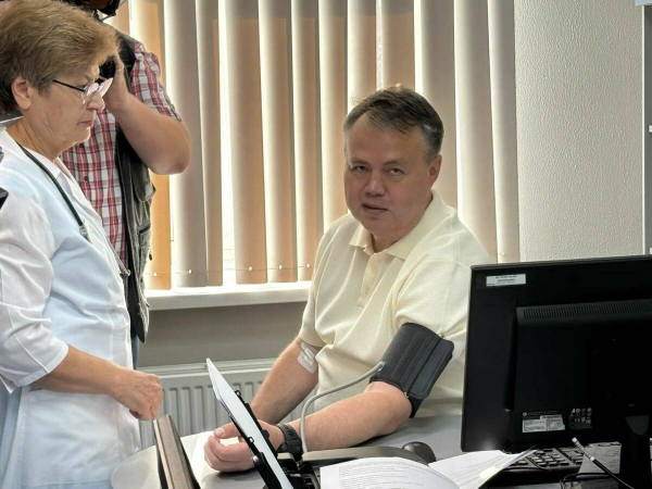 Глава Минздрава РТ Альмир Абашев прошел диспансеризацию