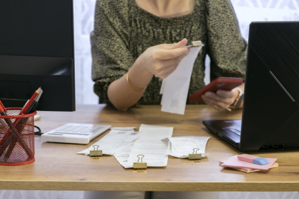 Стало известно, какой страх побуждает женщин ставить карьеру на первый план