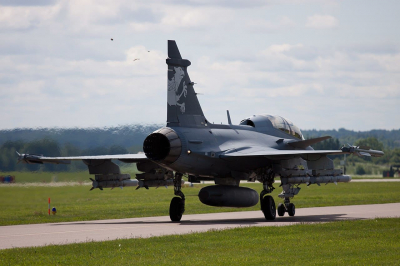 Швеция передаст Украине 32 истребителя Gripen