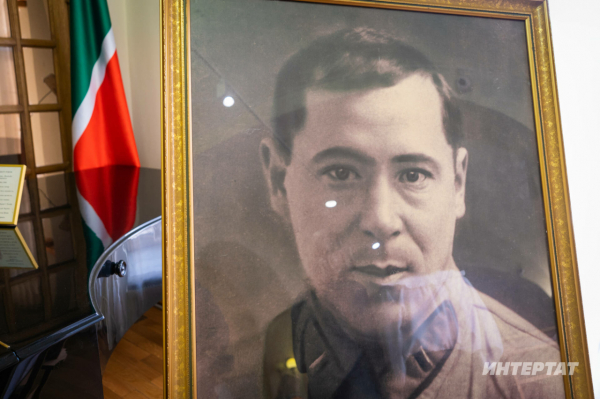 Нәкъ 70 ел элек Муса Җәлилгә Советлар Союзы Герое исеме бирелә