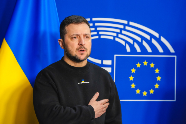 Зеленский потребовал у Венгрии вернуть конфискованные деньги &laquo;Ощадбанка&raquo;