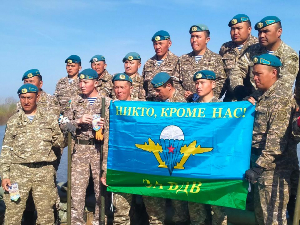 Десантник десантнику – брат