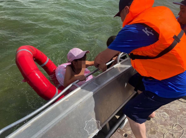 Двоих детей спасли в Кызылординской области