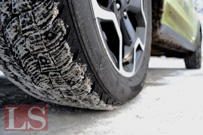 Казахстан переобувается: в страну везут все больше шин из-за границы. Инфографика