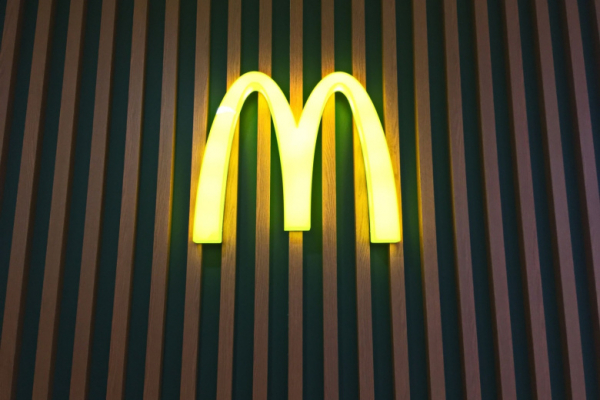 Популярная сеть ресторанов зарегистрировала товарный знак в России