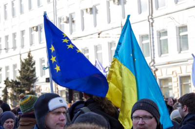Киевляне вышли на митинг в центре города из-за роста цен на проезд