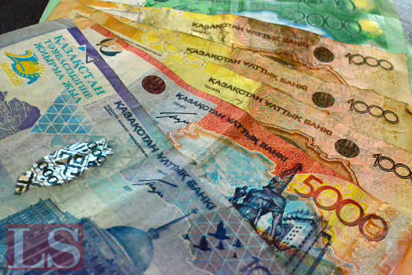 Депутат ең төменгі жалақыны қайта есептеуді сұрады