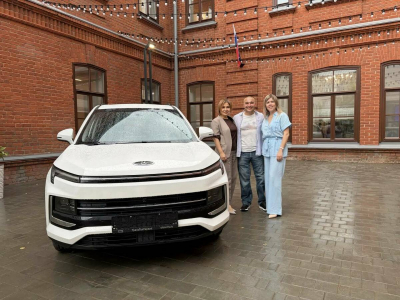 Фонд &laquo;Защитники Отечества&raquo; подарил автомобиль ветерану СВО из Татарстана