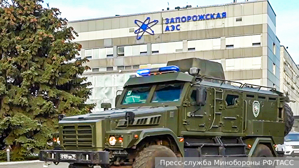 В Киеве продолжились протесты против отставки министра обороны Украины Федорова